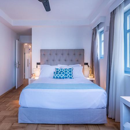 Shapes Luxury Suites Ermoupoli Exterior photo