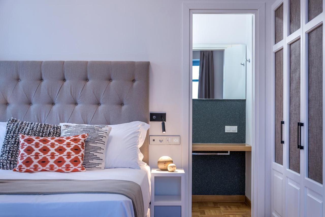 Shapes Luxury Suites Ermoupoli Exterior photo