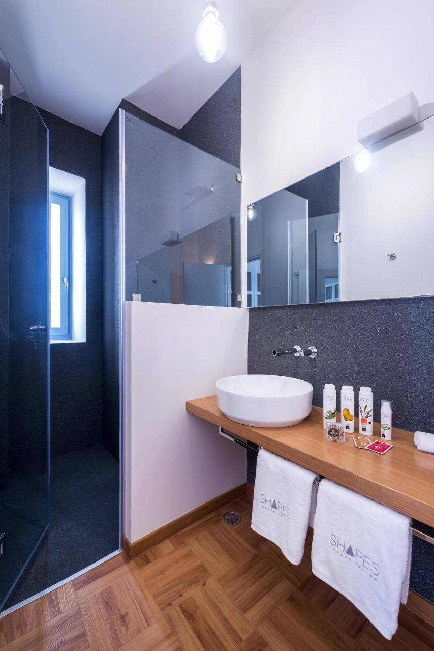 Shapes Luxury Suites Ermoupoli Exterior photo