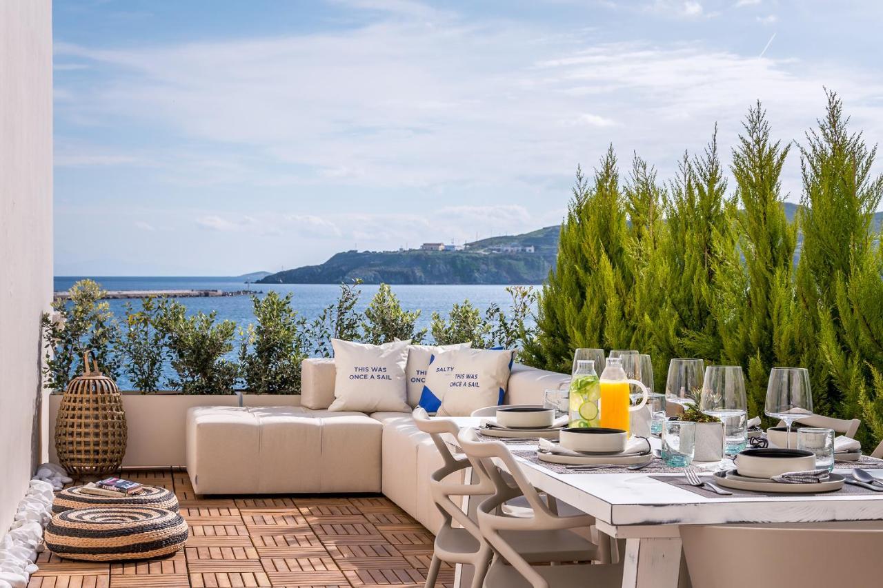 Shapes Luxury Suites Ermoupoli Exterior photo